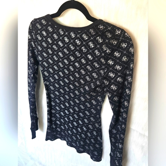 Guess Jeans Classic Logo Print Longsleeve Shirt (NWOT) - Picture 4 of 7